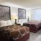 Super 8 by Wyndham Williston ND