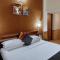 Sandalwood Hotel & Suites