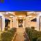 Best Western Crossroads Inn - DeFuniak Springs