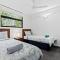 Emohruo 3 Bedroom Family Apartment at Rainbow Shores Resort
