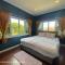 Mountain Pool Villa Suan Pheung