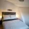 Hills View Apartment