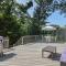 Sunroom Spacious Deck 8 Mins to Mayflower Beach