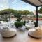 Petit Hotel
