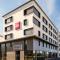 ibis Saint Quentin en Yvelines - Vélodrome - مونتيغني لو بريتونيو