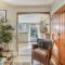 1 Bed in Woodbridge oc-11ang