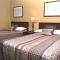 Commodore Resort - بوت-إن-باي