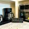 Beautiful traditional home*Modern updates*Guest suite B