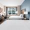 La Quinta Inn & Suites by Wyndham Chicago Downtown