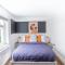 Bright cheery 4 bd apartment by Brighton Station