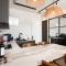 Rose Suite