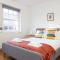 Edinburgh Central 2-Bedroom Old Town Apartment on Royal Mile