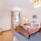 4 Bed in Roughton oc-1618