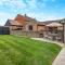 4 Bed in Roughton oc-1618
