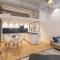 COURS SALEYA Renovated 3 Bedrooms 1 min to Beach Air Conditioning