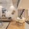 COURS SALEYA Renovated 3 Bedrooms 1 min to Beach Air Conditioning