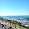 Apartement sur la corniche, vue sur mer