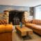 Holywell Lodge