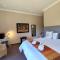 Rawlingsons Country House