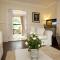 2 Bed in Richmond oc-g0116