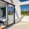Modern villa Aria with pool and jacuzzi in Visnjan
