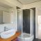 Modern villa Aria with pool and jacuzzi in Visnjan