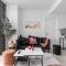 Luxury 50th Floor 2BR at Queens Wharf with Parking