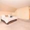 4 Bed in Cromer oc-kt116