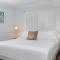 Sabal Palms Inn