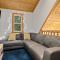 Hawthorn Cabin