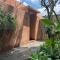 Komoreya Guesthouse