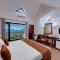 8fold-Pinecrest By LaRiSa, Bhimtal