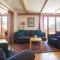 Apartment Avouitzons 220