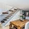 Trendy 2BR Duplex De Waterkant by CTHA