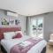 Trendy 2BR Duplex De Waterkant by CTHA