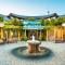Maximus Resort
