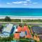 Collingwood - 4BR modern beachfront holiday home