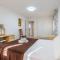 Inftour La Fustera Villa