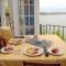 Lakehouse Bed and Breakfast