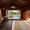 Whispering Woods Chalet