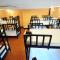 Twin Palms Hostel Phi Phi