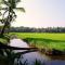 Eco Trails Houseboats