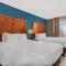 Comfort Inn & Suites Red Oak - Dallas Area