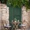Oinoessa Traditional Boutique Guest Houses