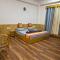 Parashar lake Fogg hill Resort