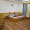 Parashar lake Fogg hill Resort