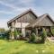 Comfortable holiday home on Lake Jamno, Podamirowo