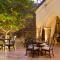 Bastión Luxury Hotel