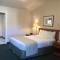 Garden Inn and Suites Fresno - فريسنو