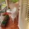 Lakehouse Bed and Breakfast